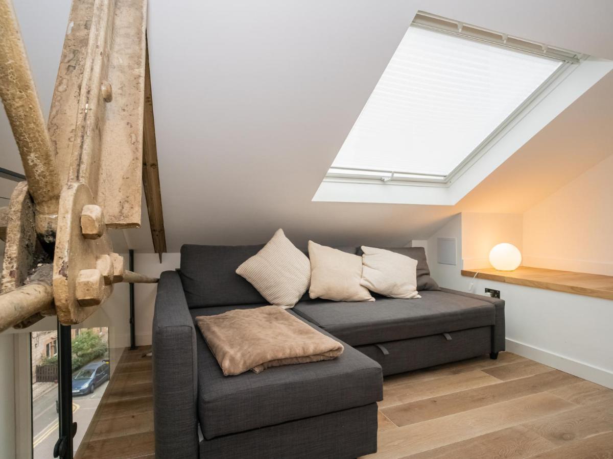 Pass The Keys Stunning 3 Bed Loft Style Apt With Free Parking EDI Exterior foto